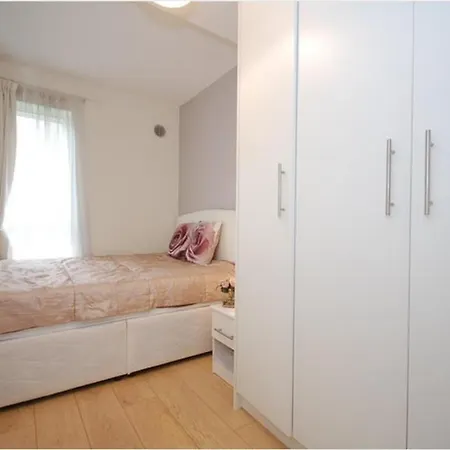 Beautiful 2-Bed Apartment In Swords 公寓 *
